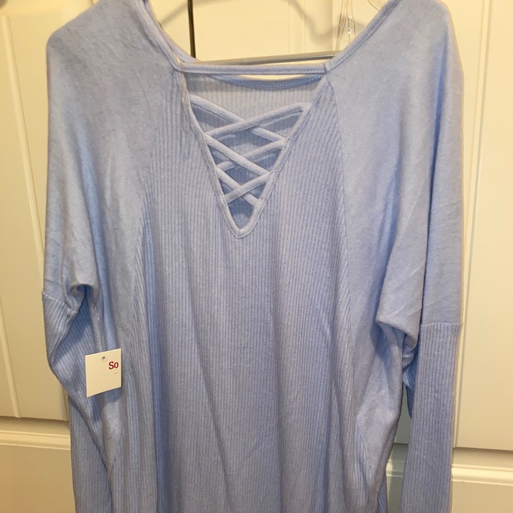SO comfy criss cross top